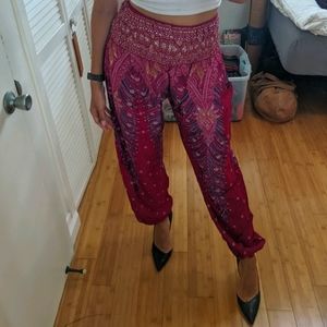 Red Print, Super Comfy Pants